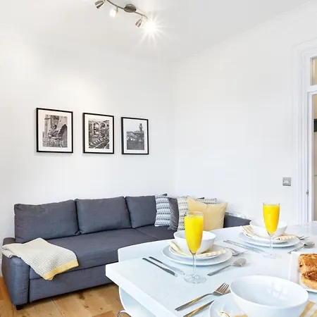 Apartment Bank Chambers Apts - Harrogate Stays *