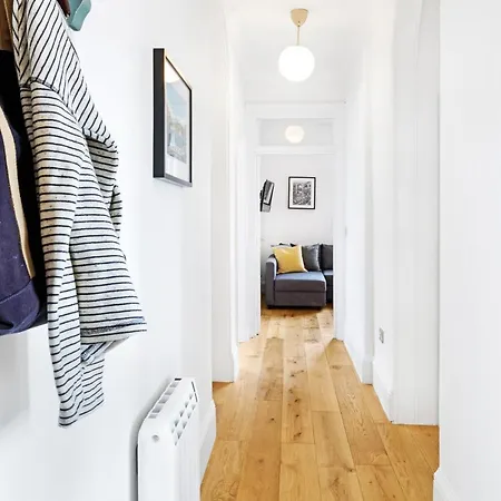 Apartment Bank Chambers Apts - Harrogate Stays Knaresborough
