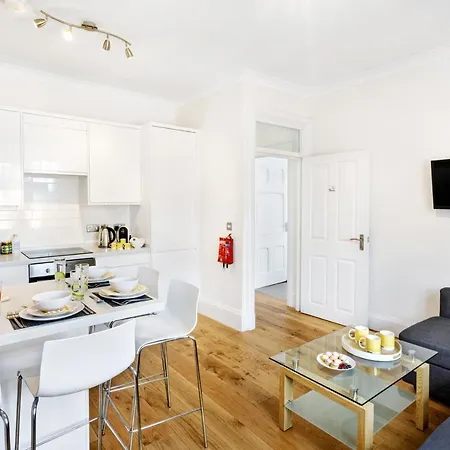 Bank Chambers Apts - Harrogate Stays