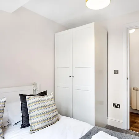 Bank Chambers Apts - Harrogate Stays Apartment *
