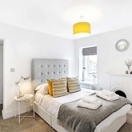 Bank Chambers Apts - Harrogate Stays * Knaresborough