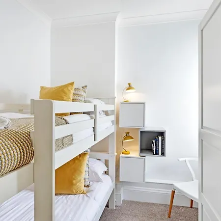 Bank Chambers Apts - Harrogate Stays Knaresborough